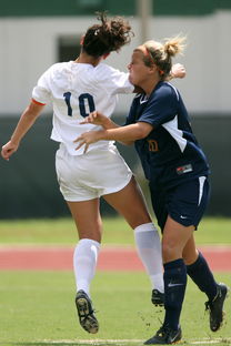 开云网站-篮球运动员专项技能动作的生物力学动态分析，篮球运动员力量训练计划表