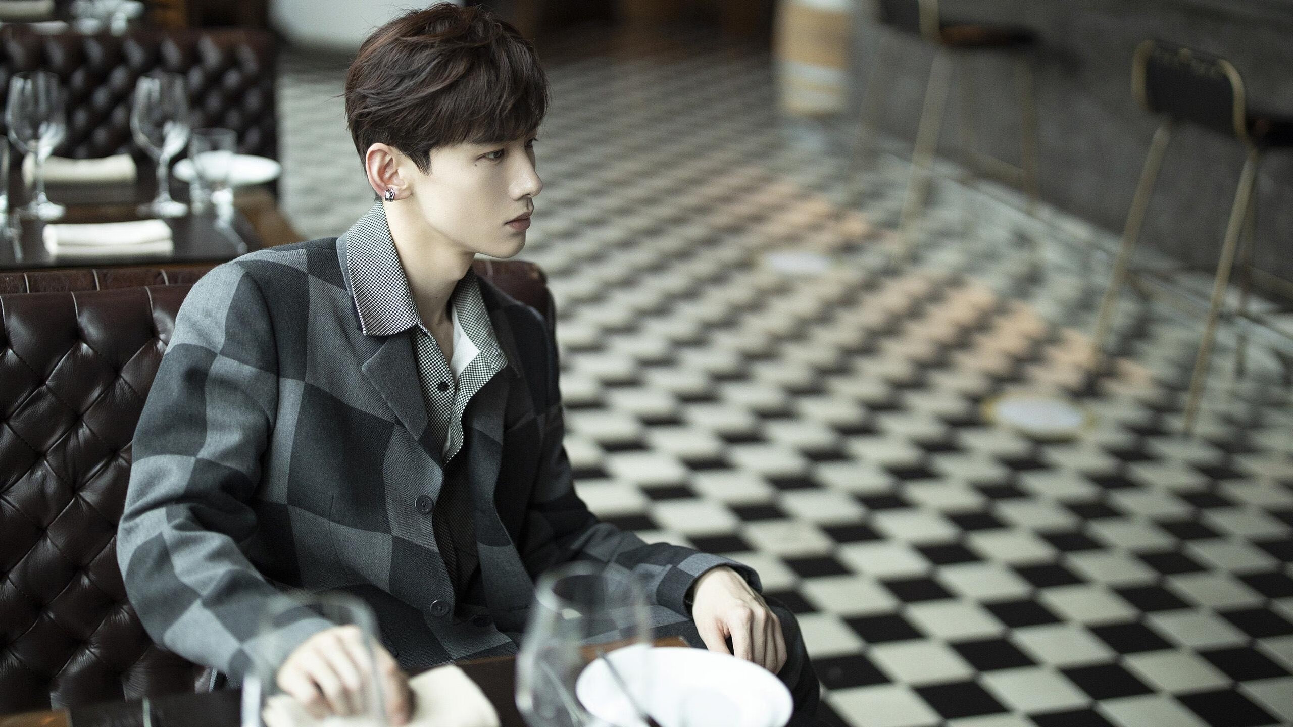 开云体育网页版入口-国际热身赛中国女足惨败 球迷建议加强防守训练，国足女比赛